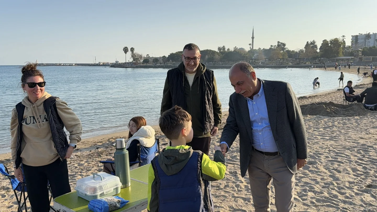 Yumurtalık Belediyesi’nin borçları kapanıyor, işçi alacakları ödeniyor, çalışanlar düzenli maaş alıyor