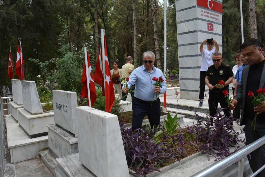 Cumhuriyet Meydanı’nda 15 Temmuz Şehitleri İçin Kur’an Tilaveti